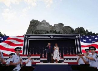 Maskless Trump Railed Against ‘Left-Wing Mob’ At Mt.Rushmore Speech Maskless Trump Railed Against ‘Left-Wing Mob’ At Mt.Rushmore Speech