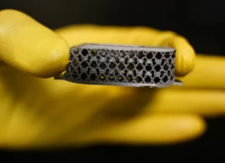 Bones healing with self aware implants.