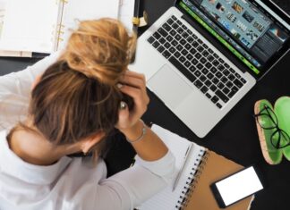 10 signals that indicate that you have too much stress